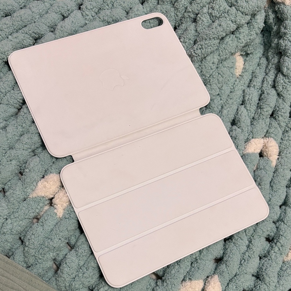 Apple Smart Folio for iPad Mini (6th Generation) - White
